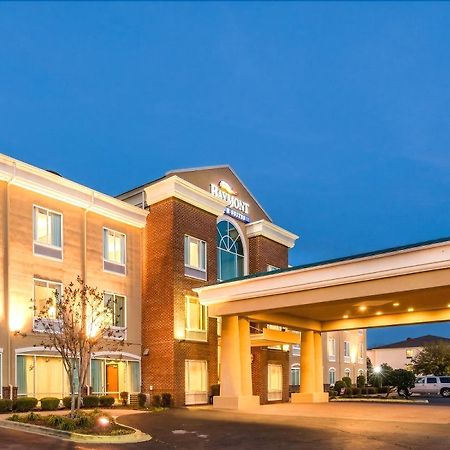 Baymont By Wyndham Montgomery South Екстер'єр фото