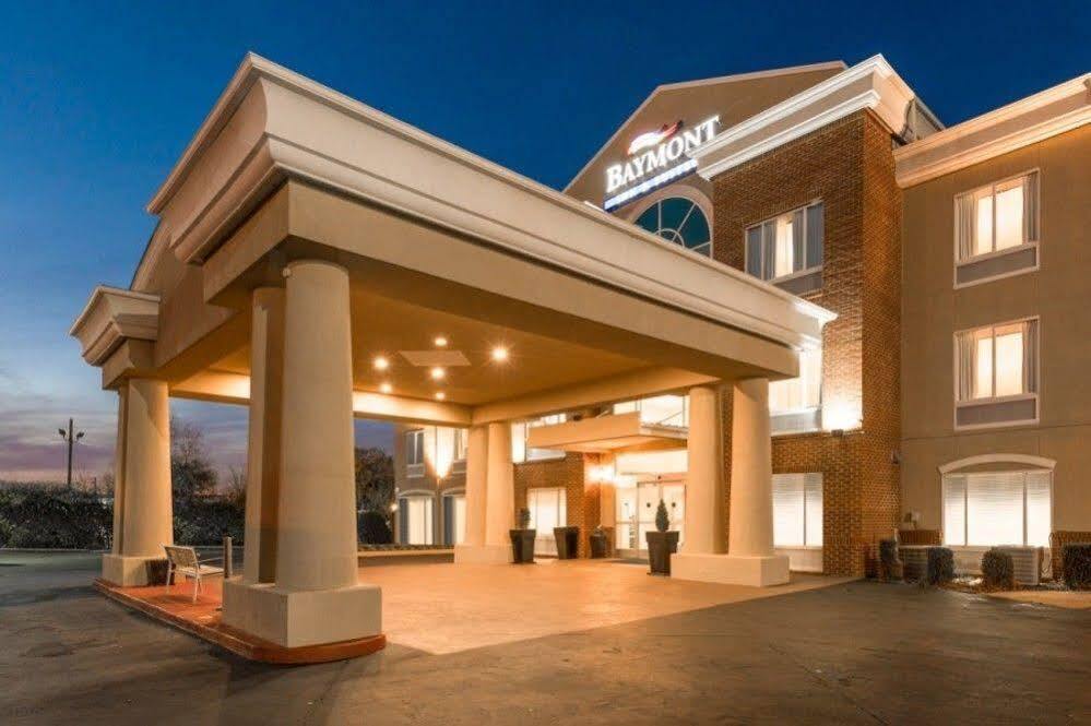 Baymont By Wyndham Montgomery South Екстер'єр фото